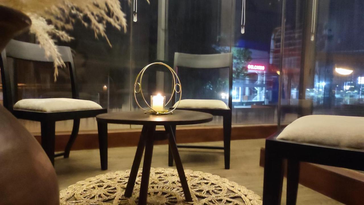 Cinnamon Tan Boutique Hotel Negombo Esterno foto